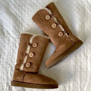 UGG Bailey button triplet boot - Chestnut